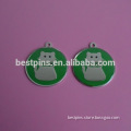 custom cute cat pet tagsmetal , embossed cat crystal dog tags, green background metalic ID dog tags